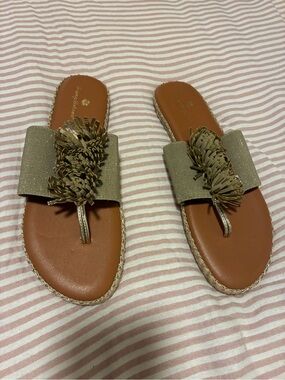 Tommy Bahama Metallic Gold-Tone Floral Slide Sandals